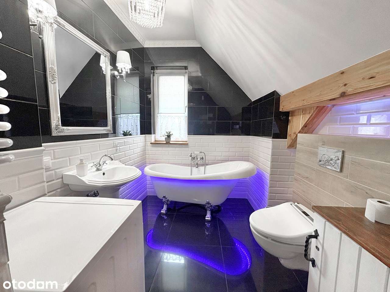 Dom 6 pokoi, wygodny, idealny rozkład pomieszczeń, duży garaż-5