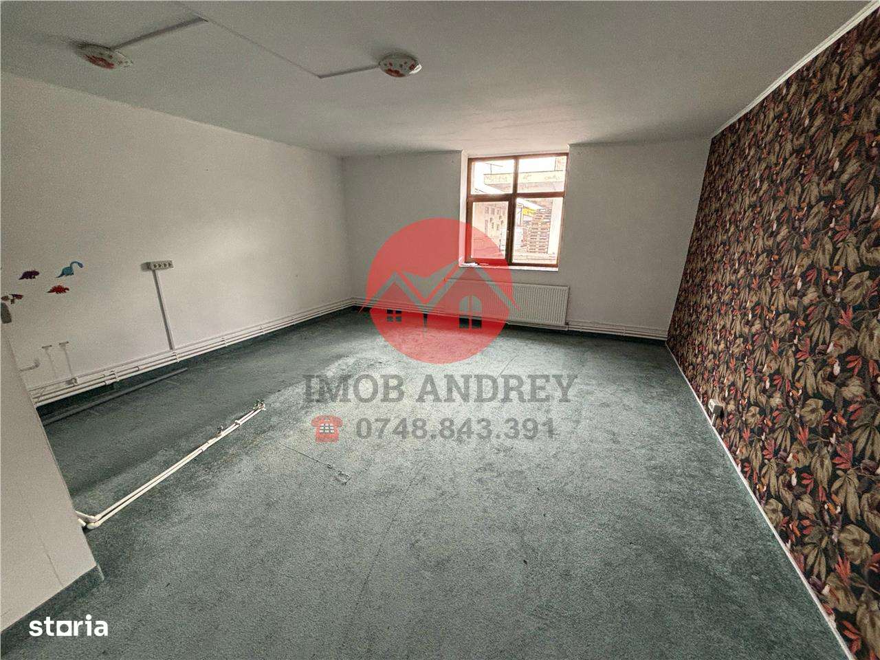 Spatiu comercial de vanzare pe strada Isaccei, zona intens circulata - Imagine principală: 4/8