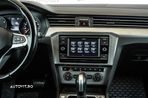 Volkswagen Passat 2.0 TDI DSG Highline - 20