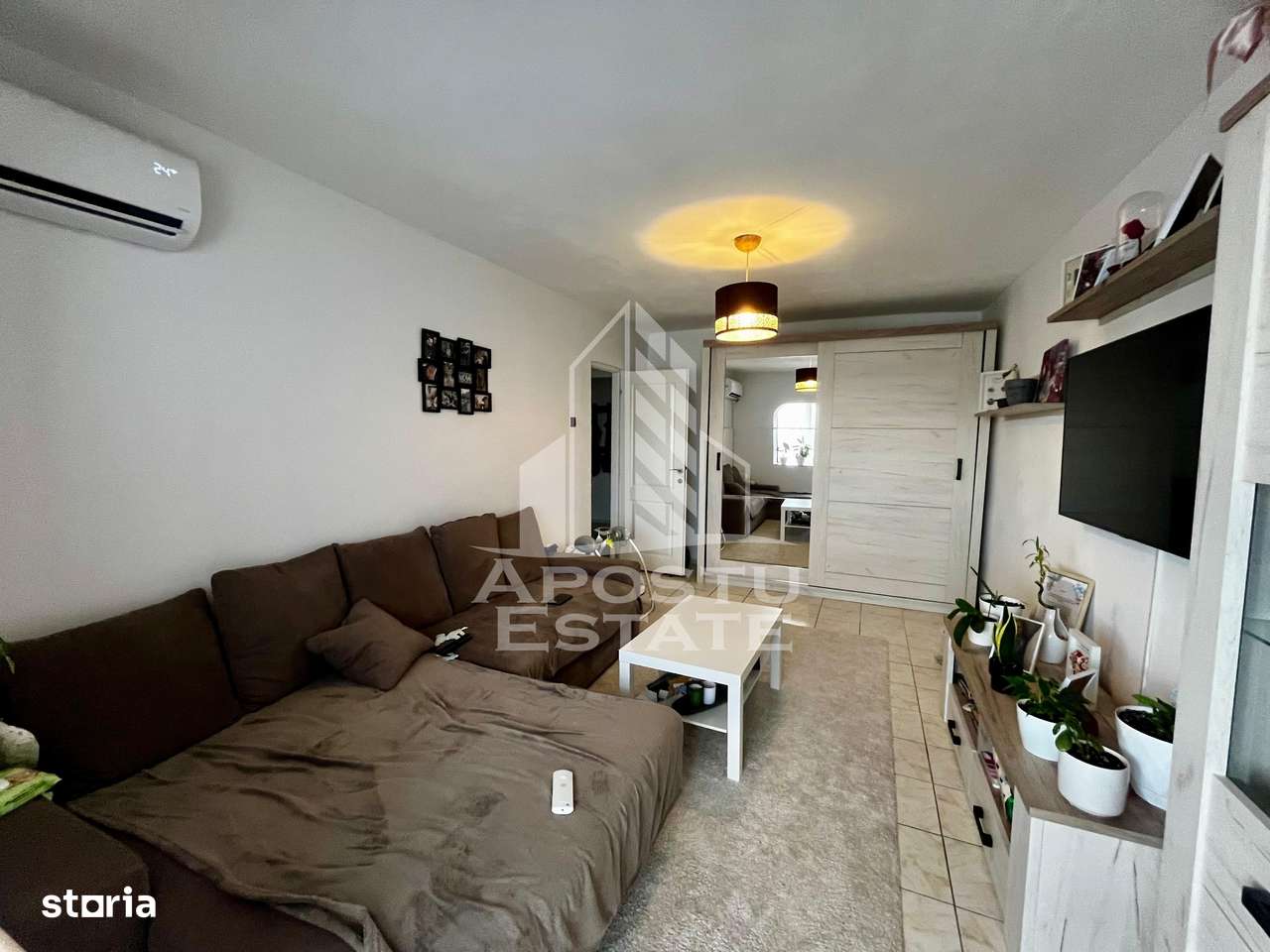 Apartament 3 camere,centrala proprie,boxa,zona Lipovei - Imagine principală: 2/14