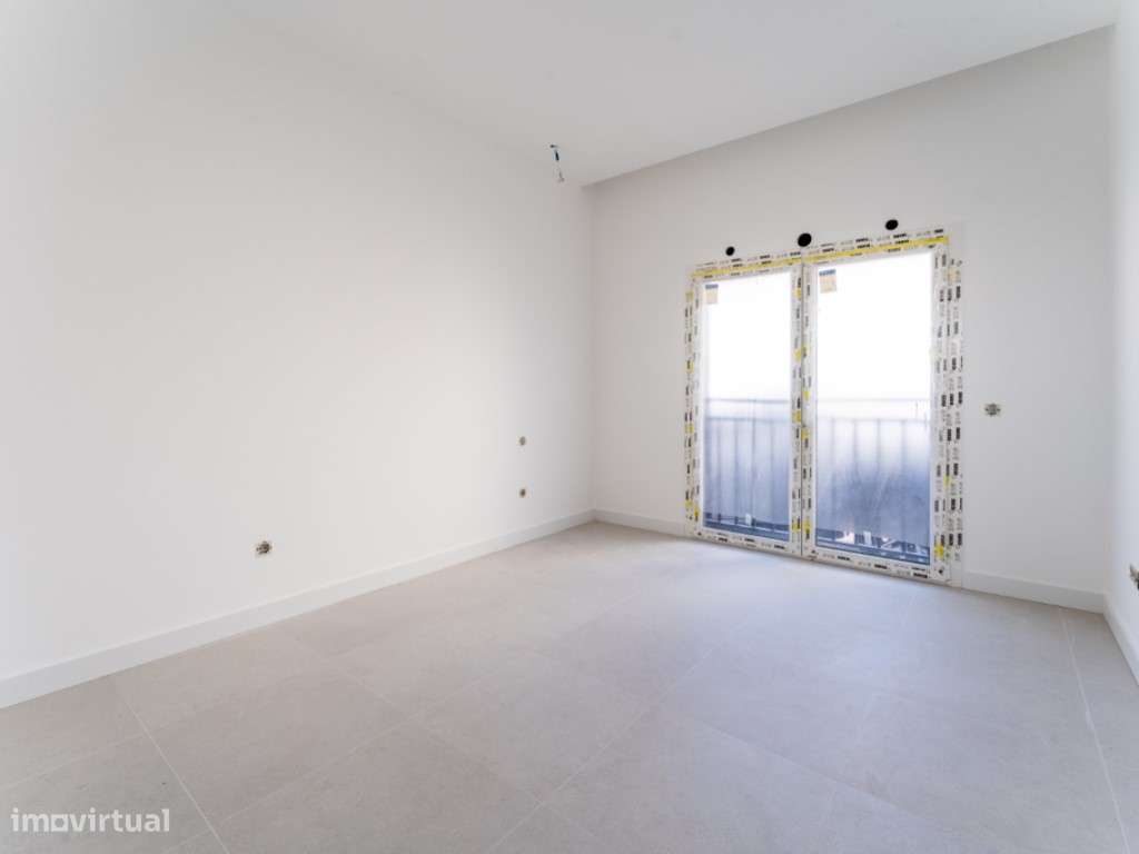 Apartamento T1 renovado com excelentes acabamentos na Nazaré-9