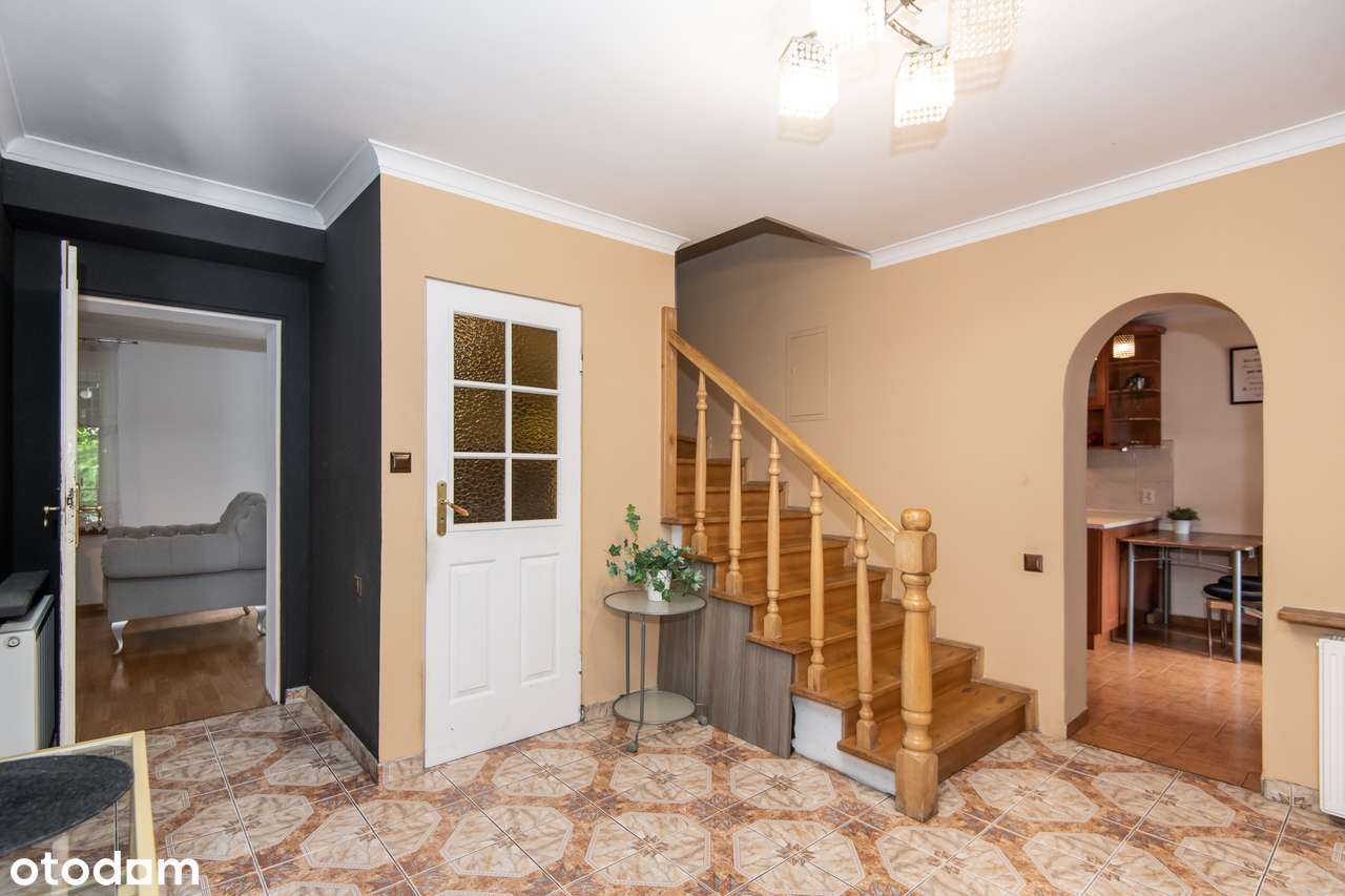 Wolnostojący dom z potencjałem, ogrodem i garażem - Murowana Goślina-9