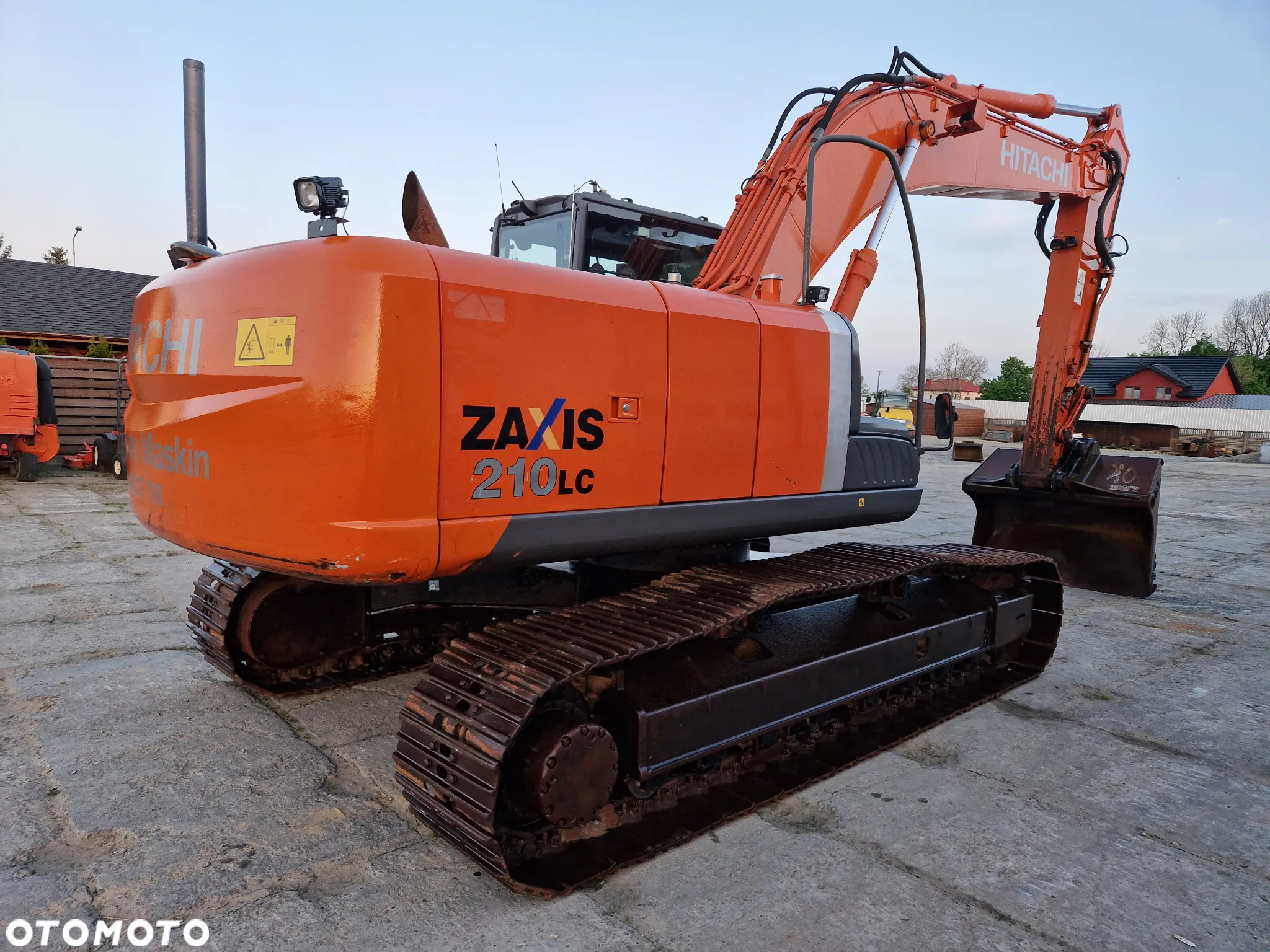 Hitachi ZX210 LC-3 - 2