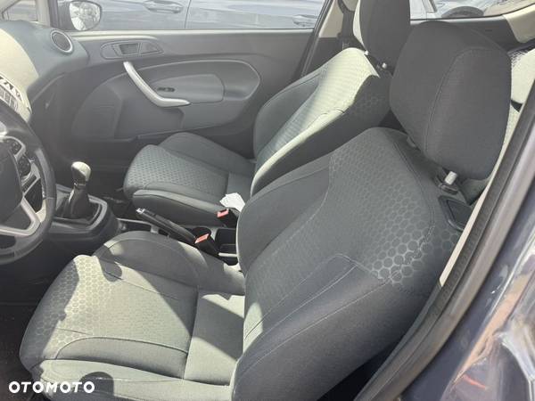 Ford Fiesta 1.6 Sport EU5 - 16