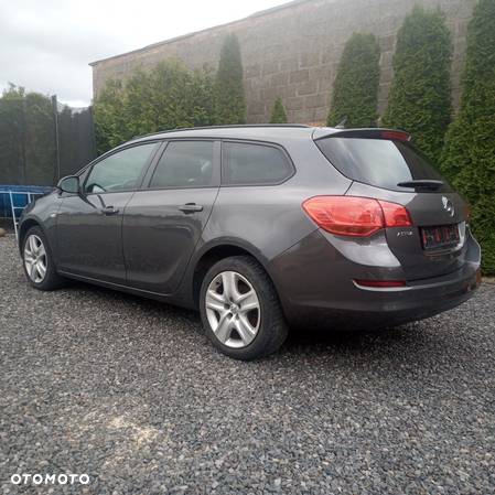 Opel Astra 1.7 CDTI DPF Sports Tourer - 8