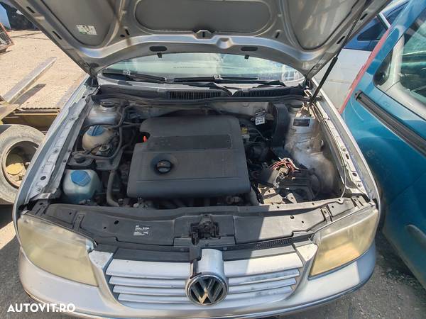 Dezmembrez Volkswagen Bora 1.6 16v cod motor BCB - 6