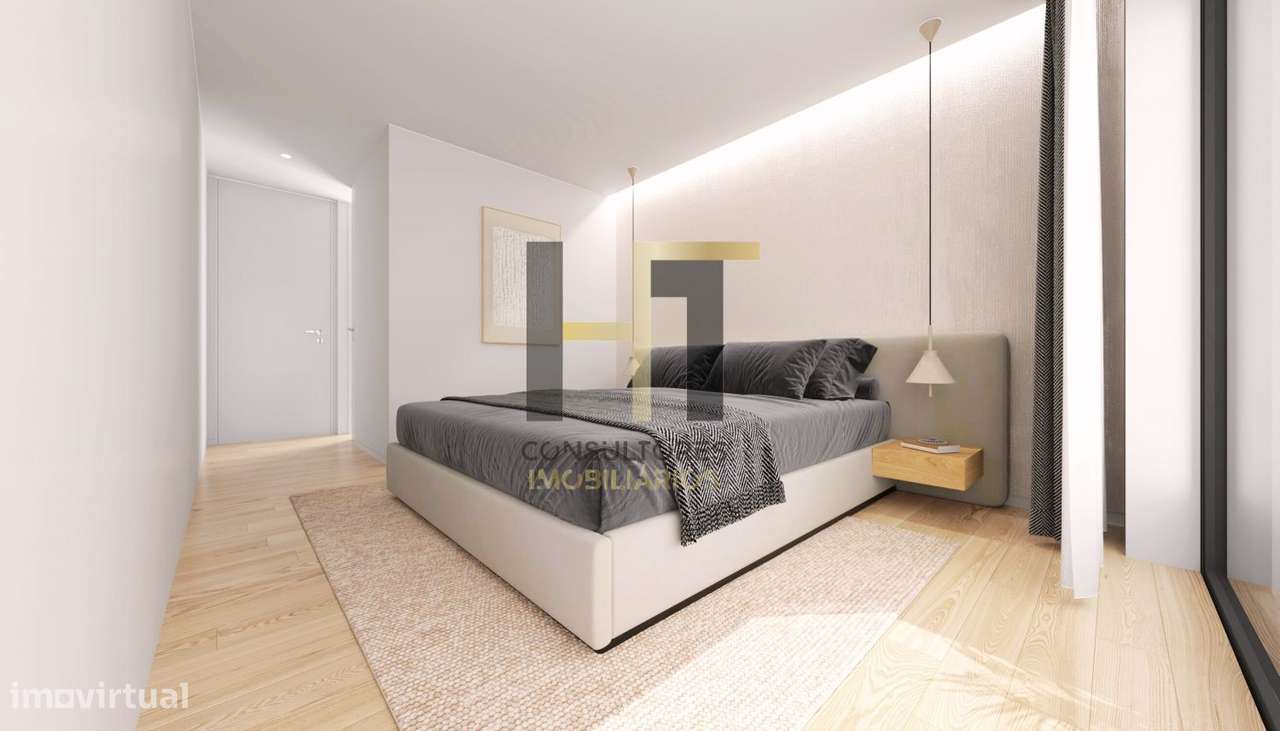 MORADIA T3 | 3 SUÍTES | BOX 2 VIATURAS | 2 FRENTES | VARANDA | JARDIM-8