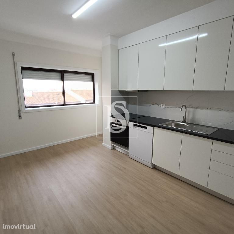 Apartamento T2 em Labruge com vista Mar