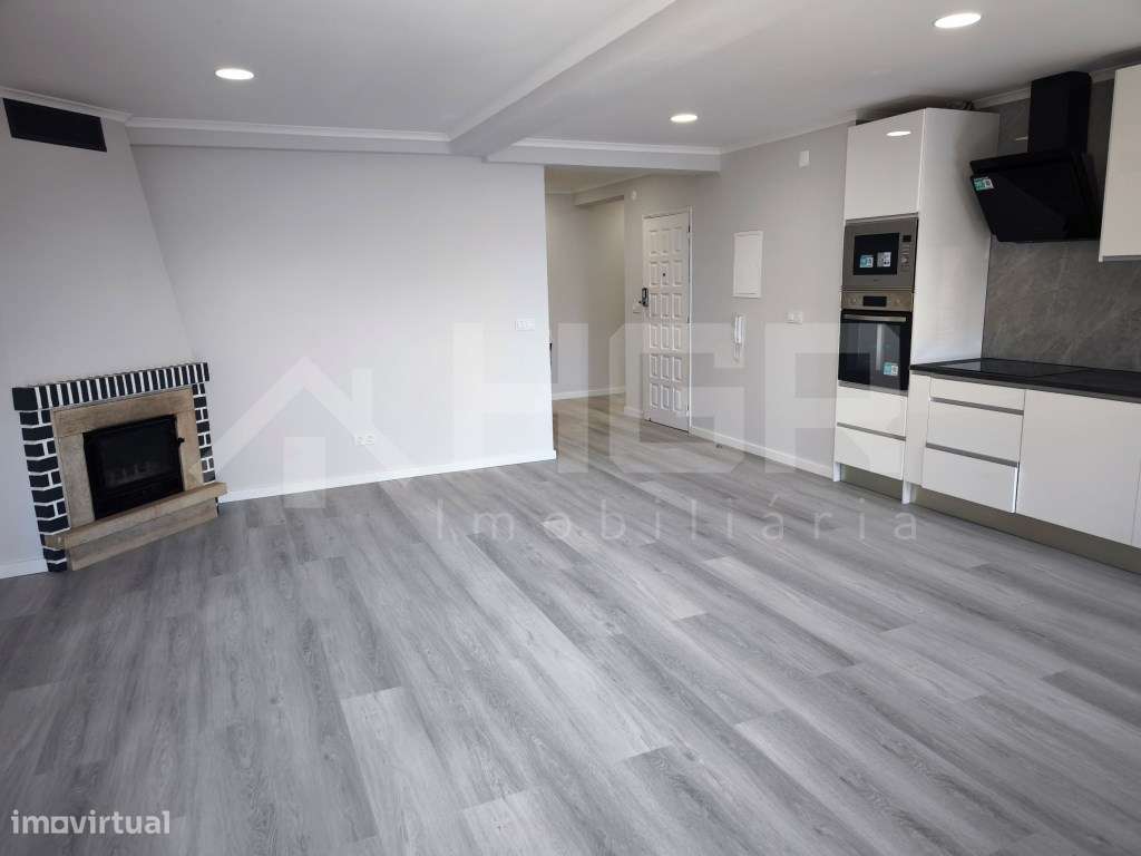 T4 | TOTALMENTE RENOVADO | BOAS ÁREAS | 2 CASAS DE BANHO | AMORA - ...-14
