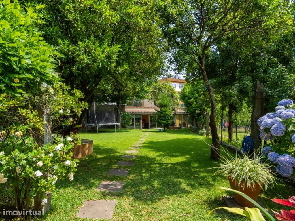 Andar Moradia T3 com Jardim Privativo no Centro de Braga-7