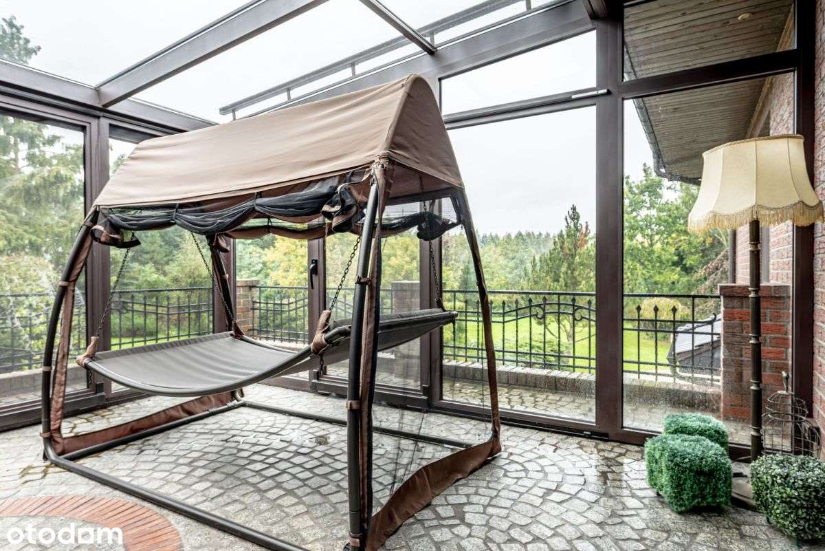 Wyjątkowa rezydencja z prywatnym stawem-15