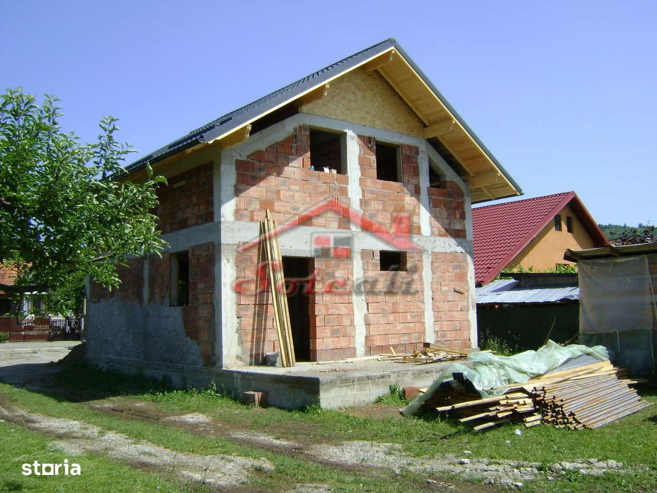 Casă Nouă de Vânzare în Cornu de Jos-10