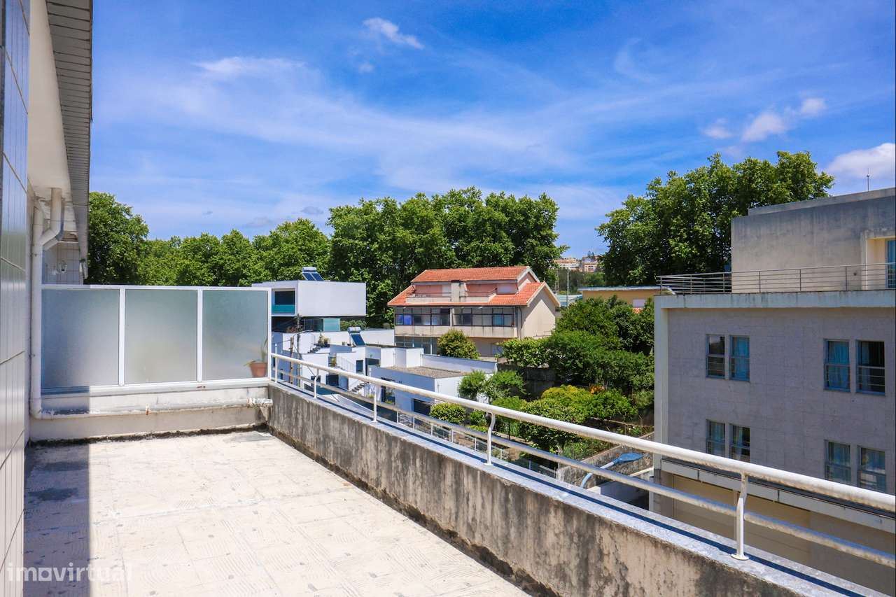 T2+1 c/ Terraço em Vila Nova de Gaia-11