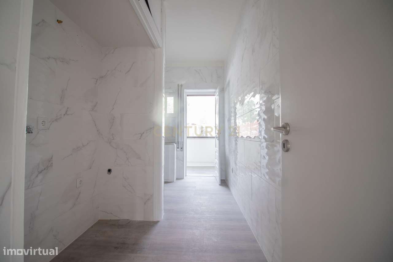 Apartamento T3 em Coimbra com Varanda, Luz Natural e Rentabilidade Gar - Grande imagem: 5/26