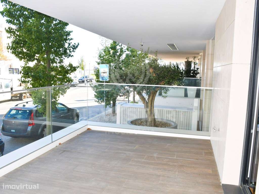Apartamento T4 de Luxo no Del Mar Marina em Olhão-11
