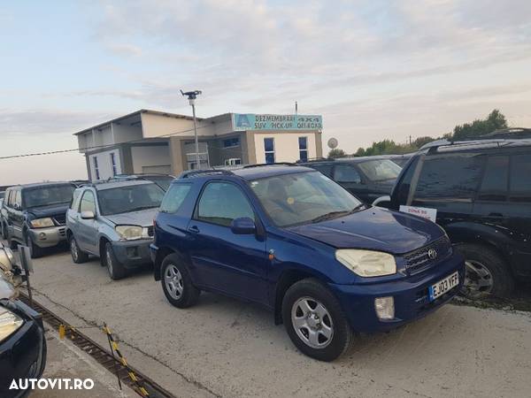 Dezmembrez toyota rav 4  fabr 2001 si 2003 ,1,8 benzina 2wd - 1