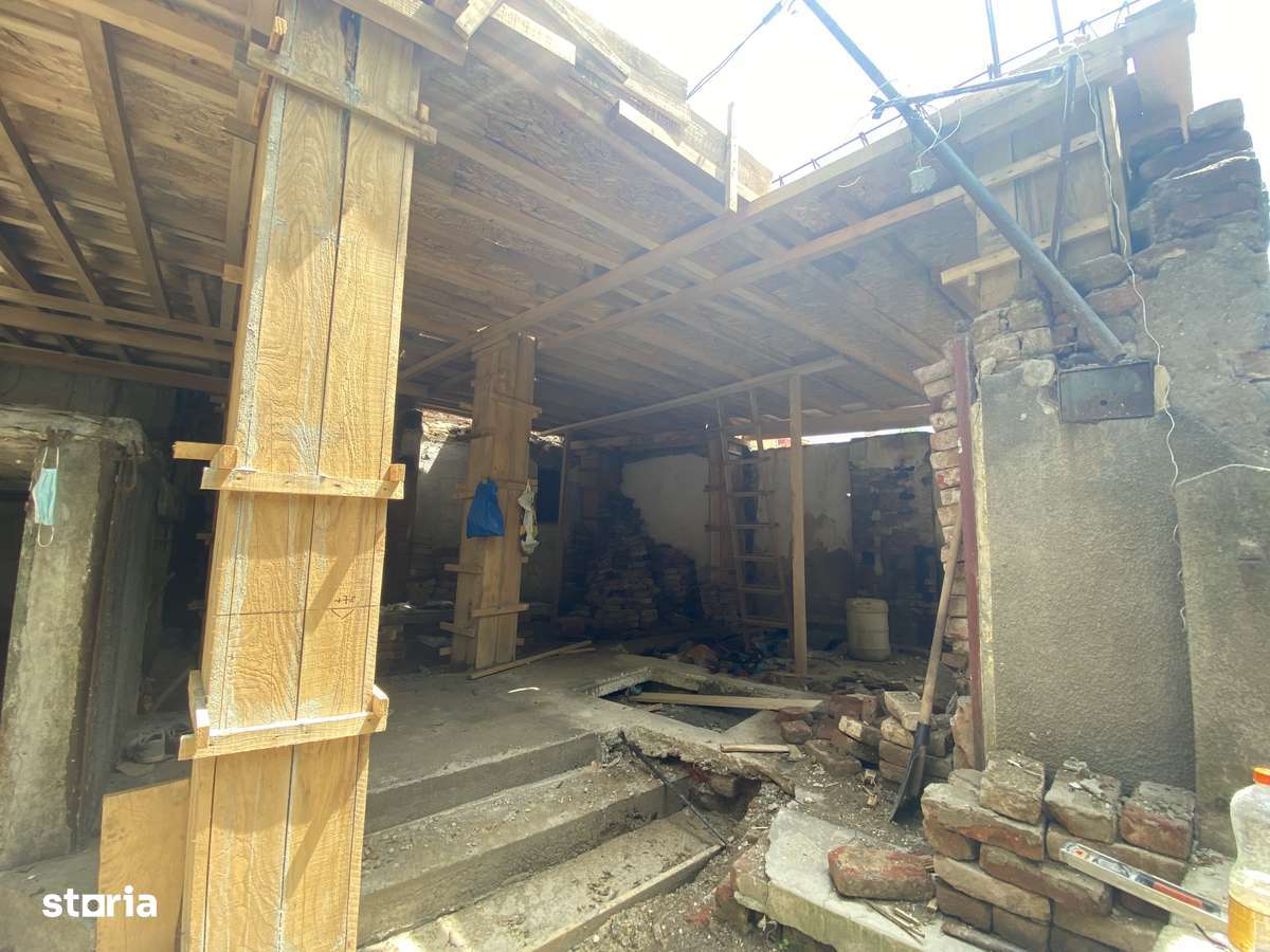 Victoriei,Titulescu,Turda,structura P+1,180 mp, str Zilot Romanul nr 3 - Imagine principală: 5/11