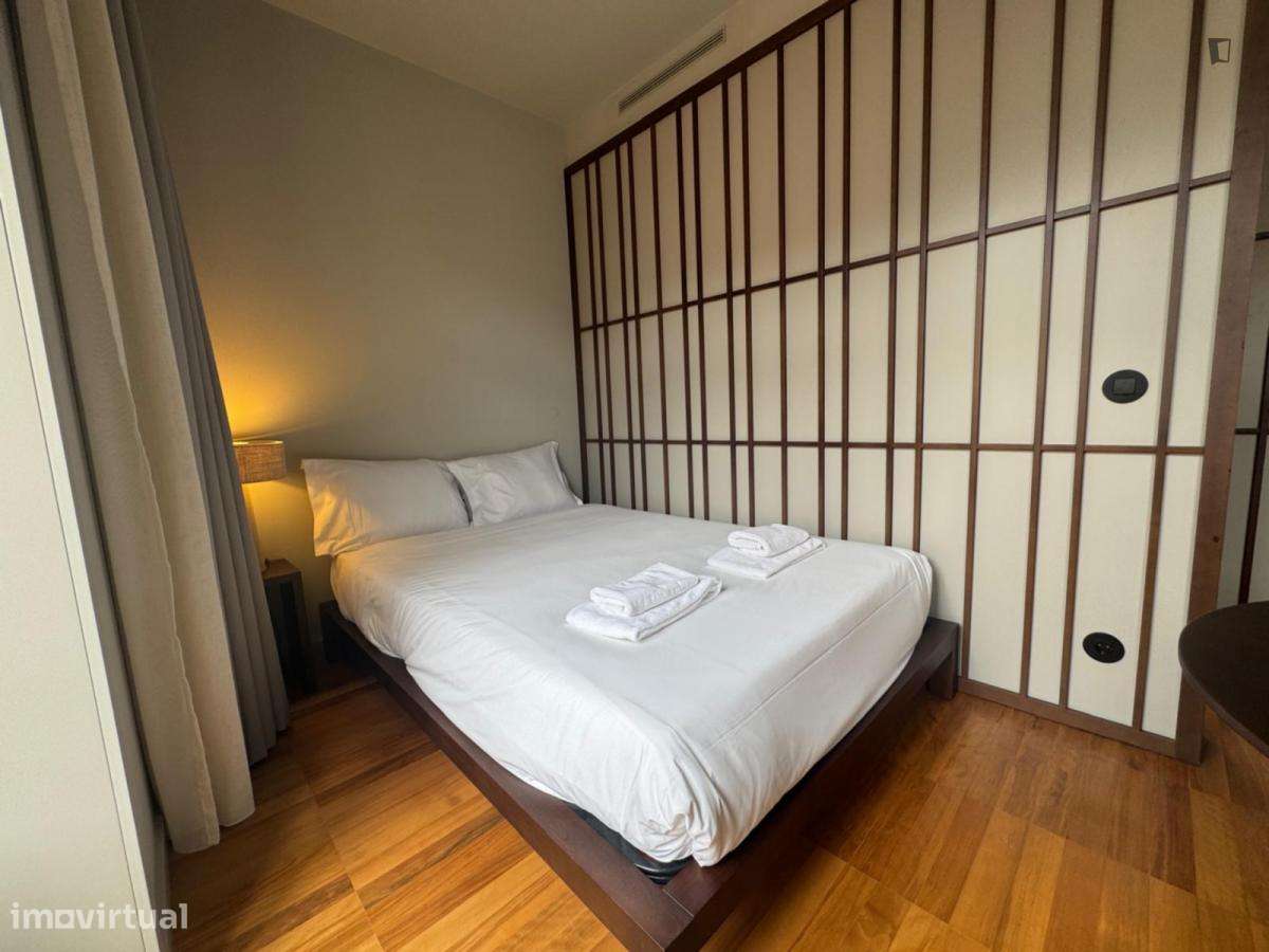 Apartamento com 1 quartos - localizado em Sé Porto - Grande imagem: 4/7