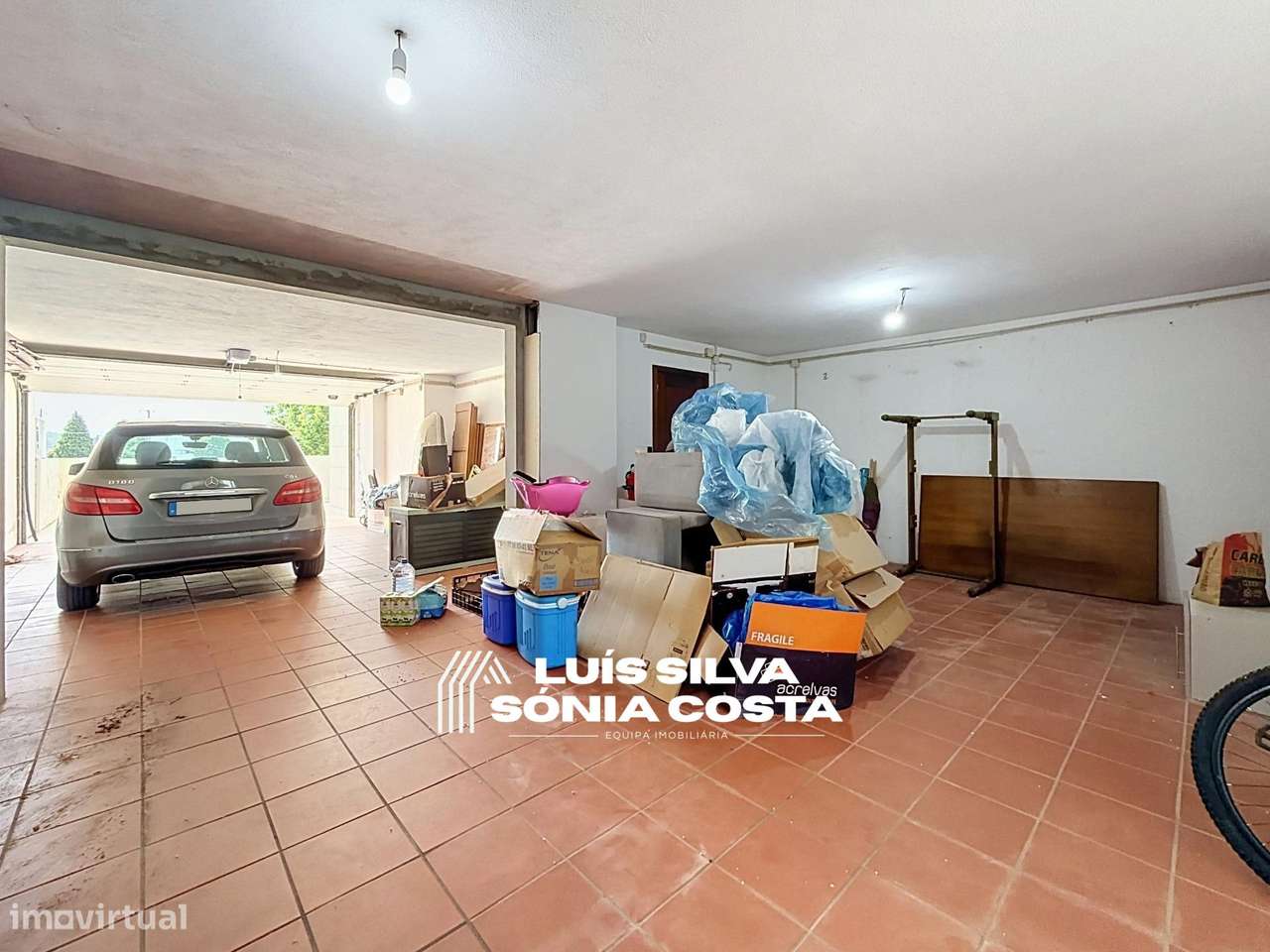 Moradia T4 com Jardim, Pátio, Ótimas Áreas & Excelente...-40