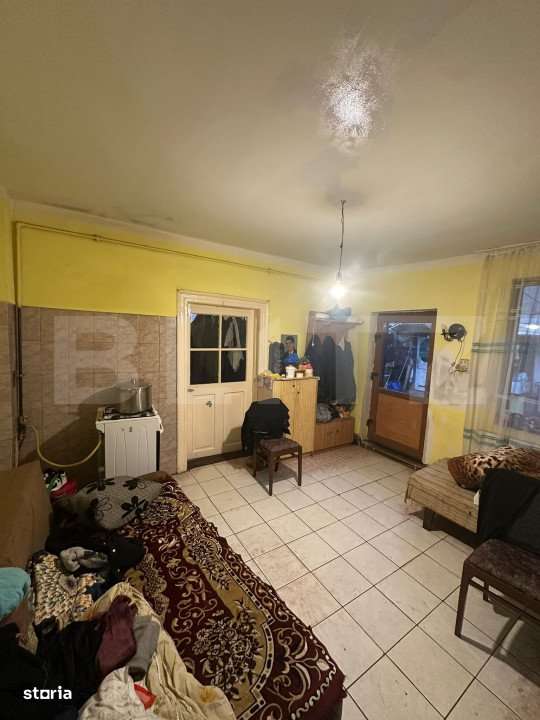 Oportunitate ! Casa de 55 mp utili ,teren  194 mp , zona P-ta Abator ! - Imagine principală: 2/4