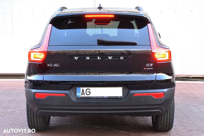 Volvo XC 40 D3 R-Design - 22