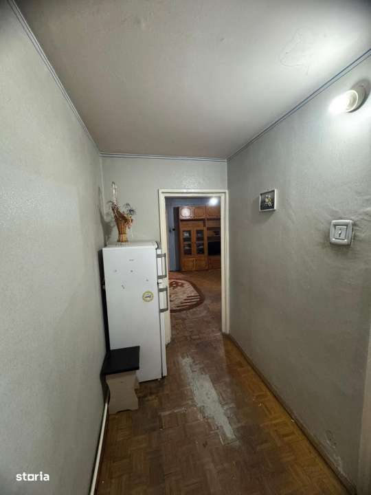 3 camere etaj 2, bloc solid cu adapost antiaerian 89.000Euro!-11