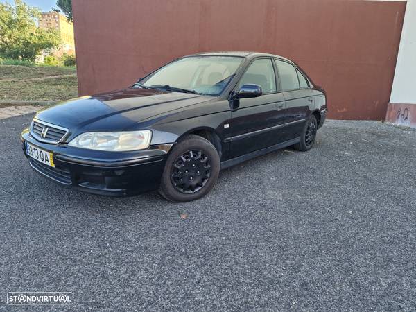 Honda Accord 1.6 LS - 2