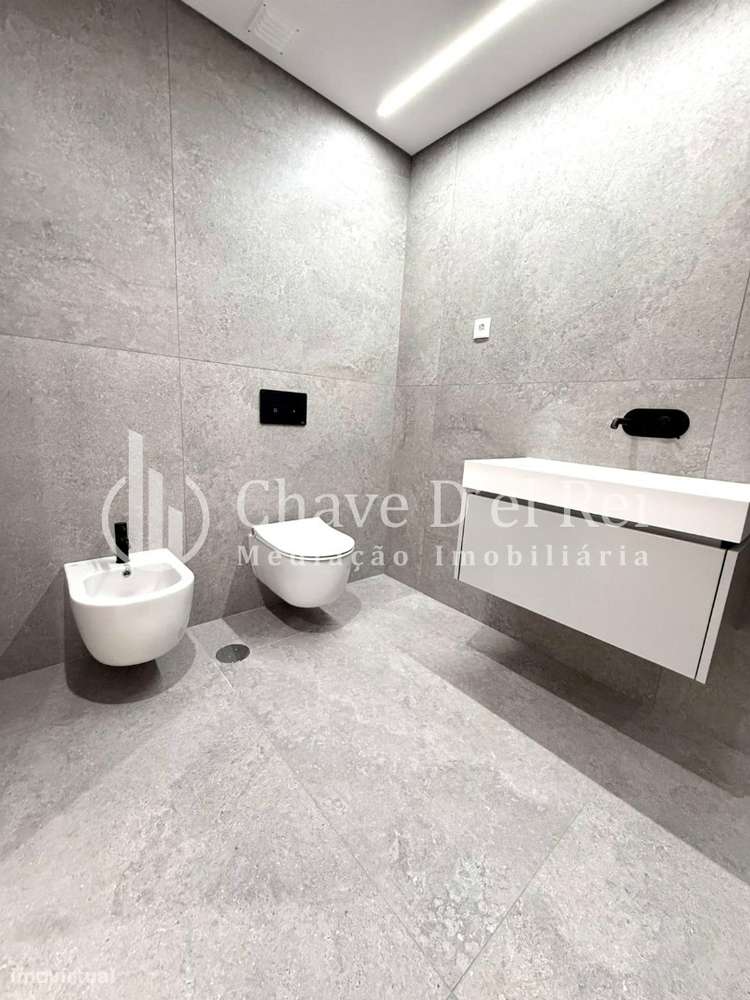 Apartamento T4 Venda em Repeses e São Salvador,Viseu-17