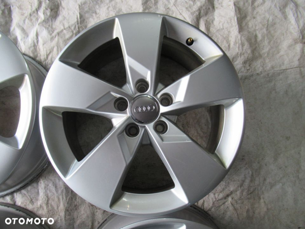 Felgi Audi TT A3 A4 7Jx17 et47 5x112 8S0601025J - 5