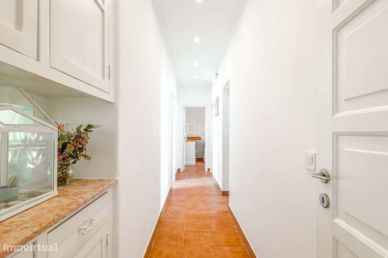 APARTAMENTO T3 REMODELADO | CENTRO DE VILA FRANCA DE XIRA-21