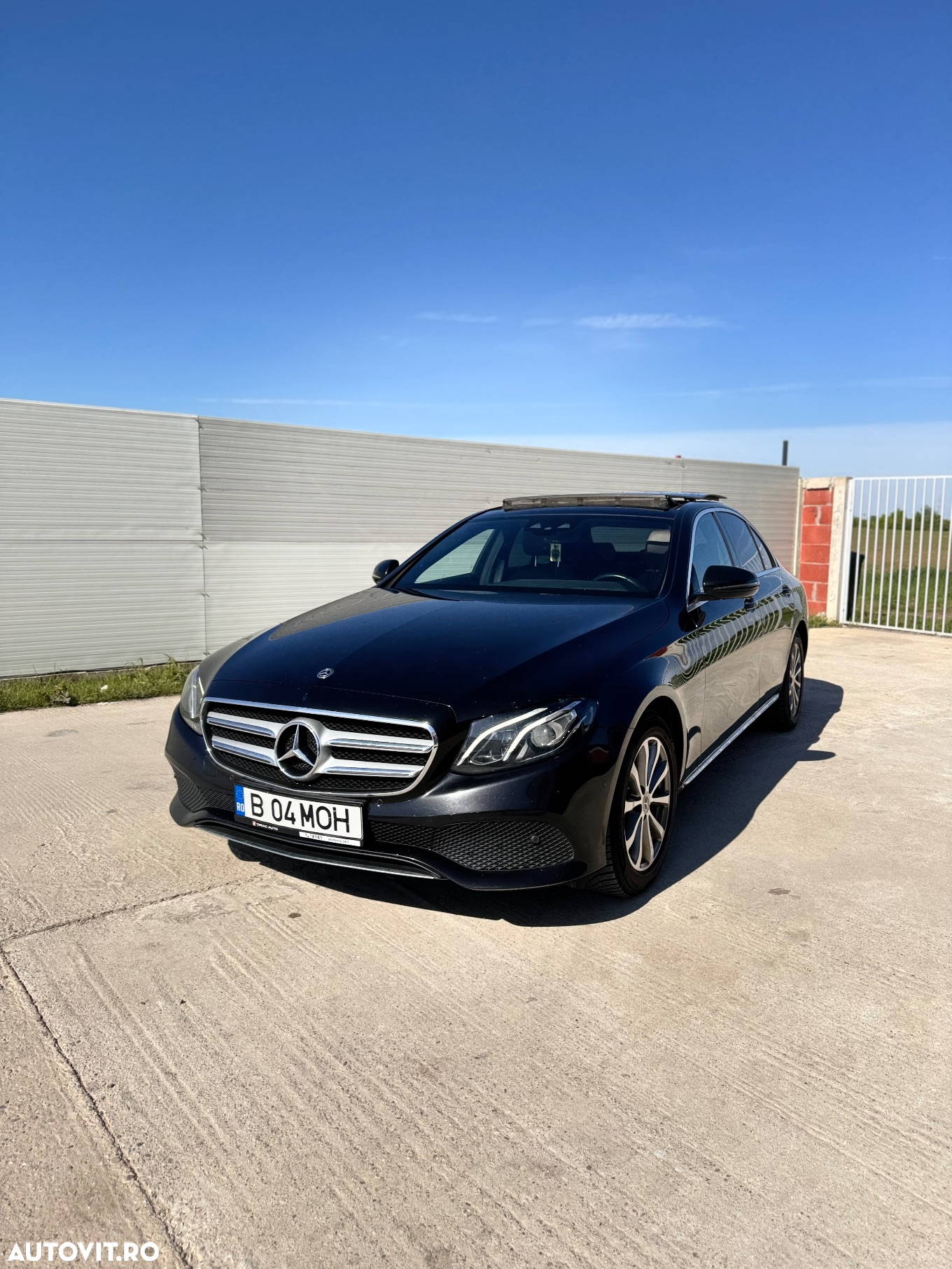 Mercedes-Benz E 220 d 4Matic T All-Terrain 9G-TRONIC Exclusive - 2