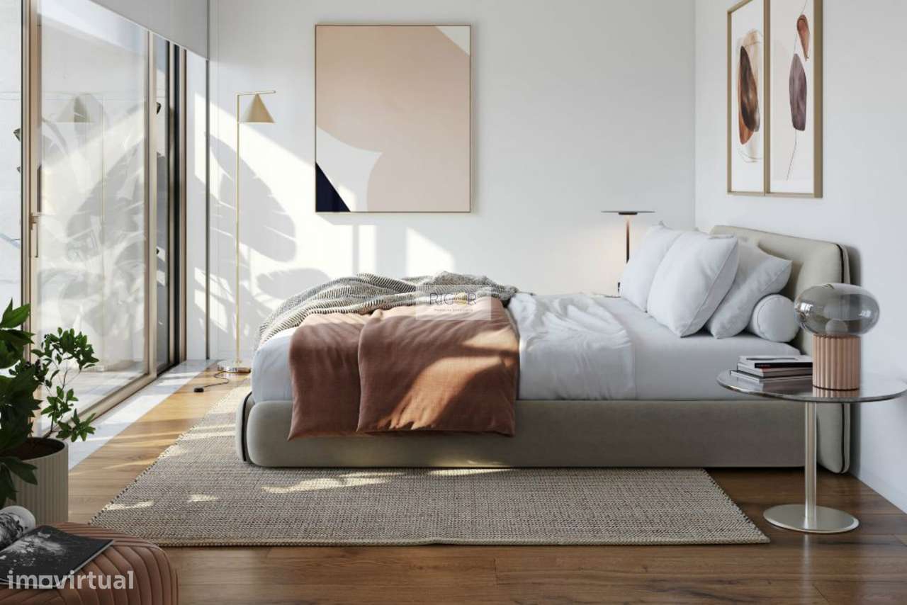 Moradia T3 em construção de 3 frentes em Arcozelo - Grande imagem: 5/10