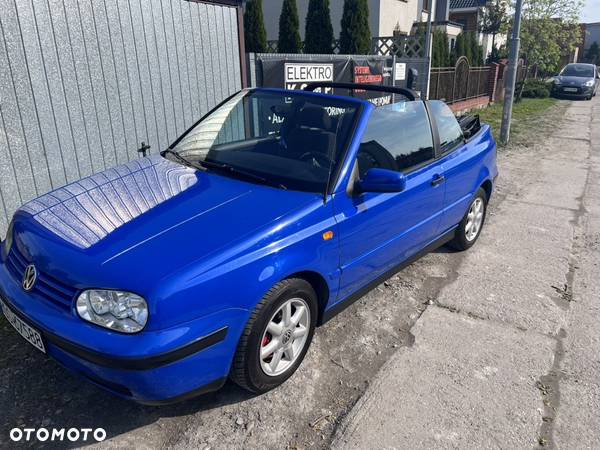 Volkswagen Golf Cabriolet 1.6 Avantgarde - 2