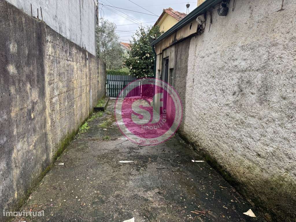 Moradia térrea T2 em lote de 450 metros, com grande potencial-13