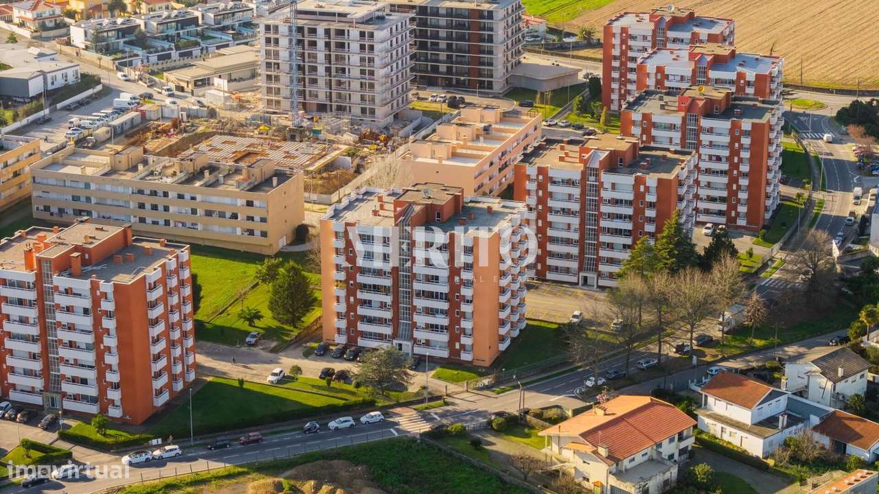 T3 Renovado na Quinta da Cal – Vila Boa, às portas de Barcelos-32