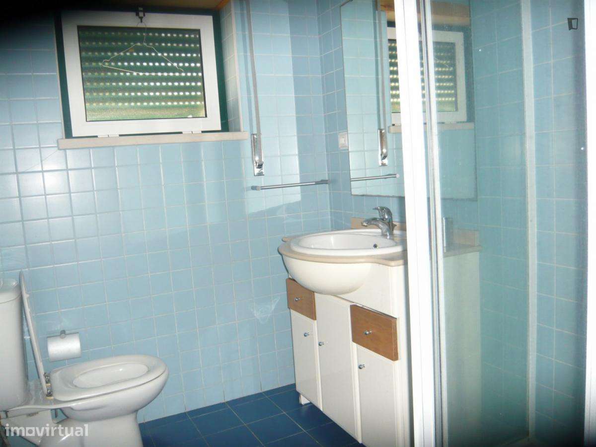 Apartamento com 2 quartos - localizado em Montes Claros Coimbra - Grande imagem: 2/13