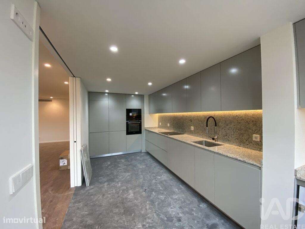 Apartamento T3 em Mafamude e Vilar do Paraíso de 142,00 m2 - Grande imagem: 4/30