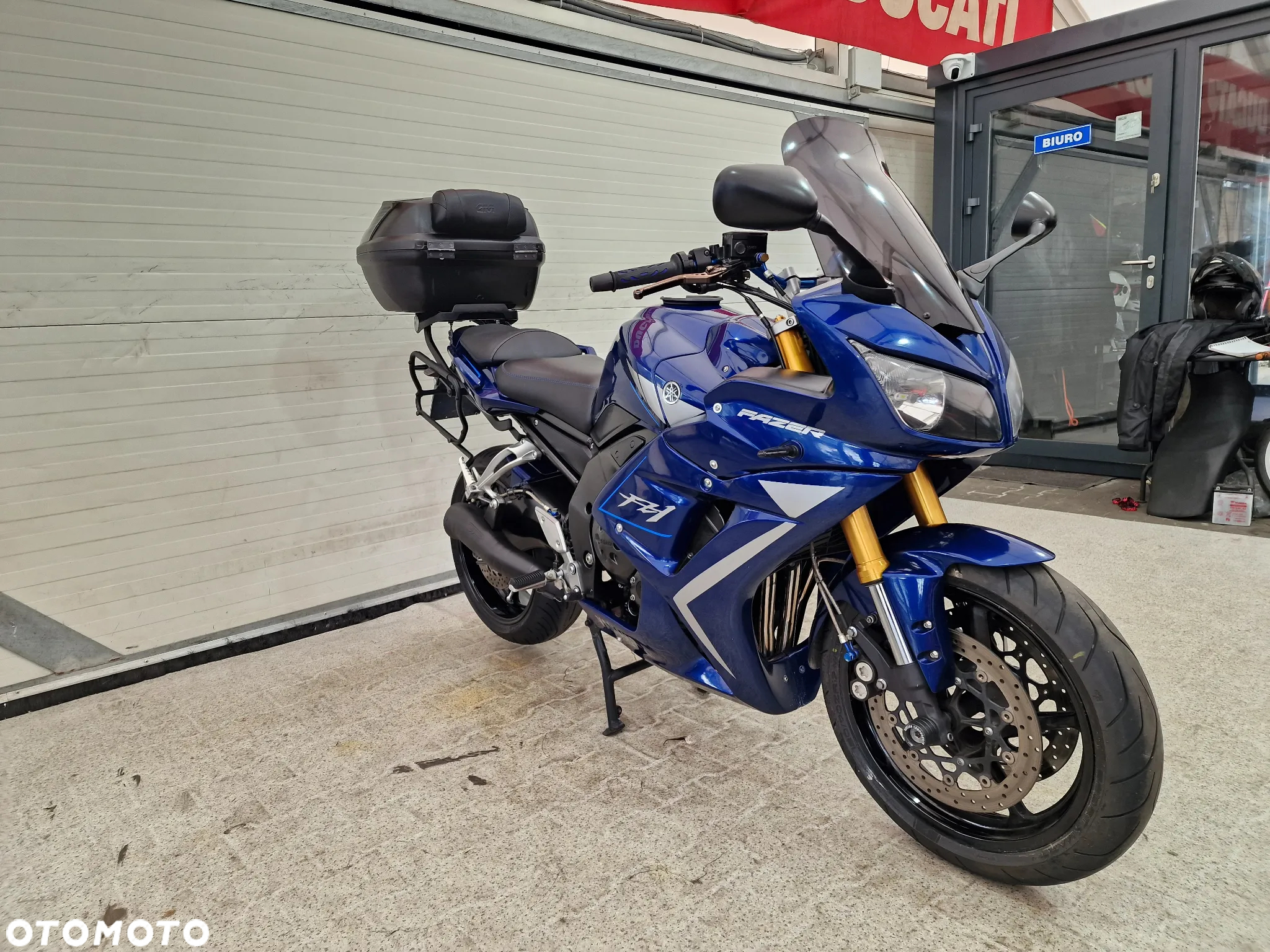 Yamaha FZ - 2