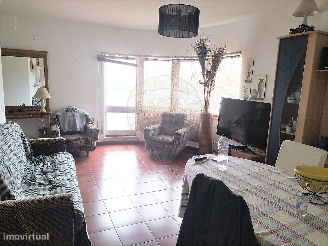 Apartamento T1 para venda - Grande imagem: 1/14