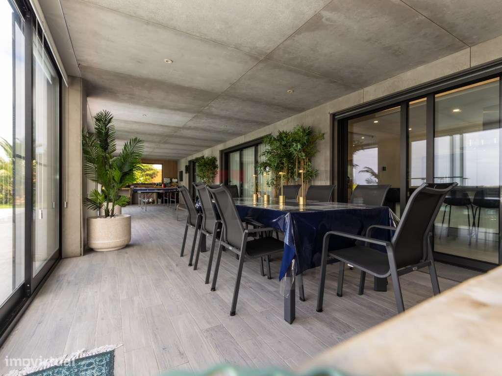 Refúgio Moderno com Vista e Design no Pico da Pedra, Ilha de São Mi...-7