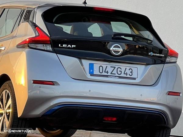 Nissan Leaf N-Connecta Two Tone - 32