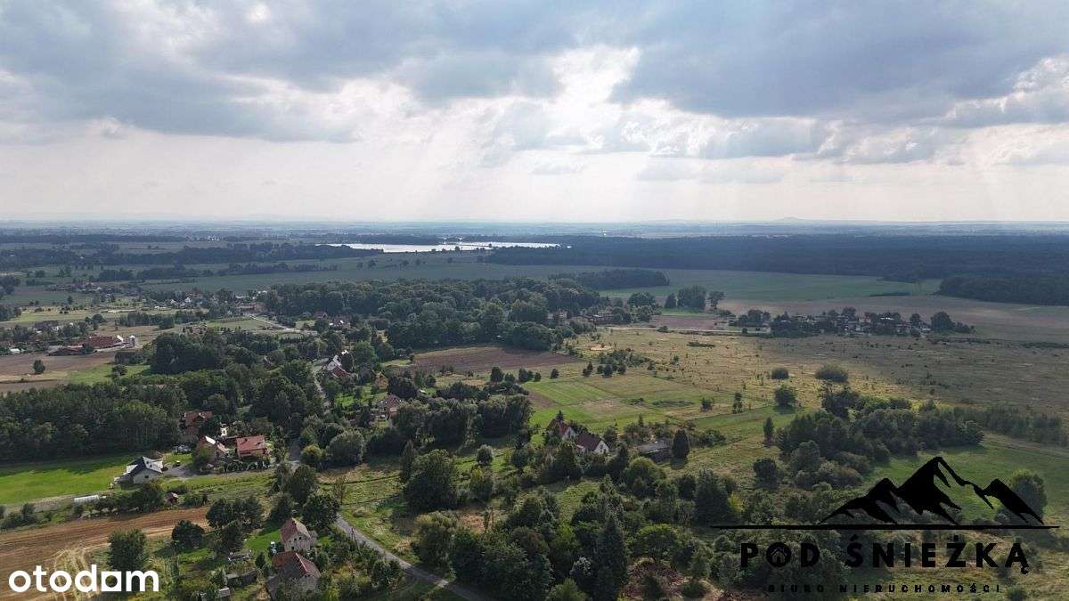 Dom z zabudowaniami- grunty 7300m2- inwestycyjne!-7