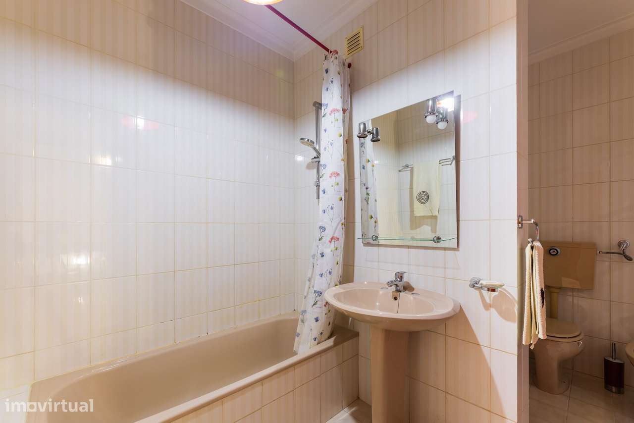 Apartamento T2 Duplex, em S. Vicente - Braga-23