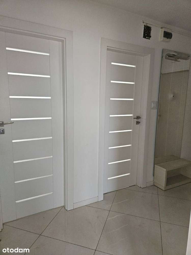 Doskonała Lokalizacja Niski Blok Drugie Piętro-17