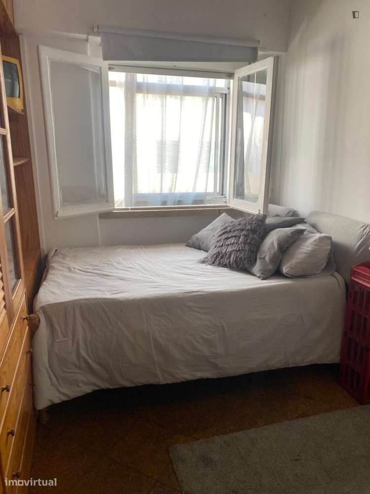 Apartamento com 2 quartos - localizado em Campo de Ourique Lisbon - Grande imagem: 5/6
