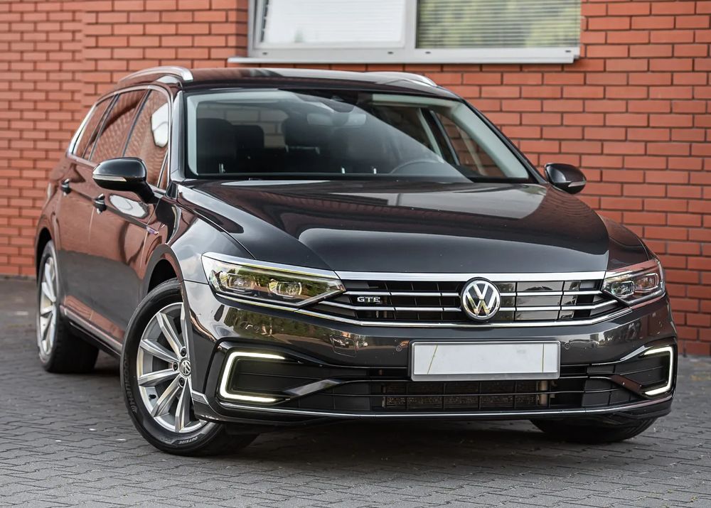Volkswagen Passat B8 ver-1-4-tsi-plug--in-hybrid-gte-dsg 2021
