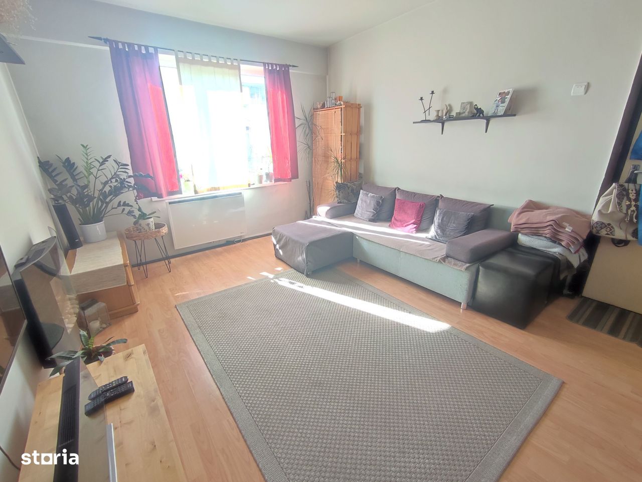 Apartament cu 3 camere in zona Tudor