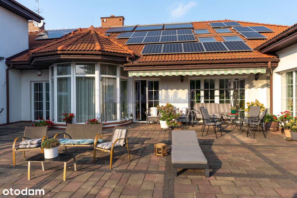 Komfortowy dom z basenem pod Konstancinem - Pełny obrazek: 2/20