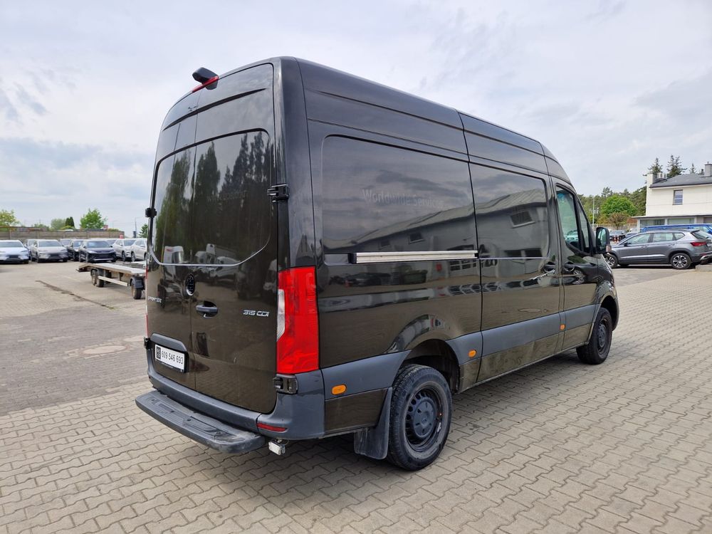 Mercedes-Benz Sprinter 2022