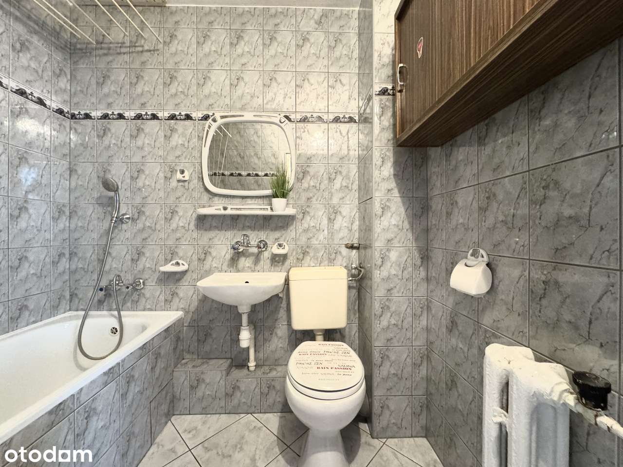 2 - pokojowe mieszkanie przy ul. Mikołaja Reja w Oleśnicy!-12